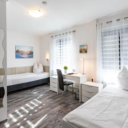Stadt-gut-hotel Grosser Kurfuerst 3*