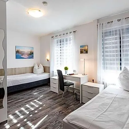 Stadt-gut-hotel Grosser Kurfuerst 3* Emden